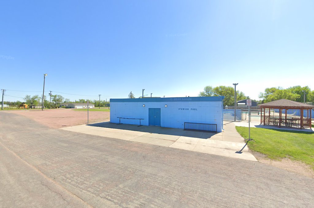 Ipswich Municipal Swimming Pool