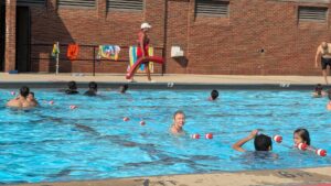 Jefferson Park Pool (Outdoor)