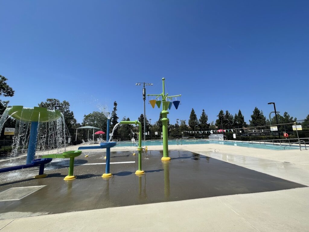 Las Posas Park Pool