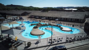 Lazy Lil Mo & Wade In Swimming Pool