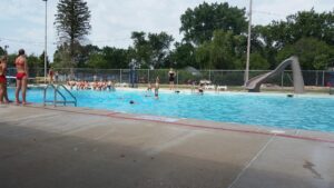 Lennox Pool
