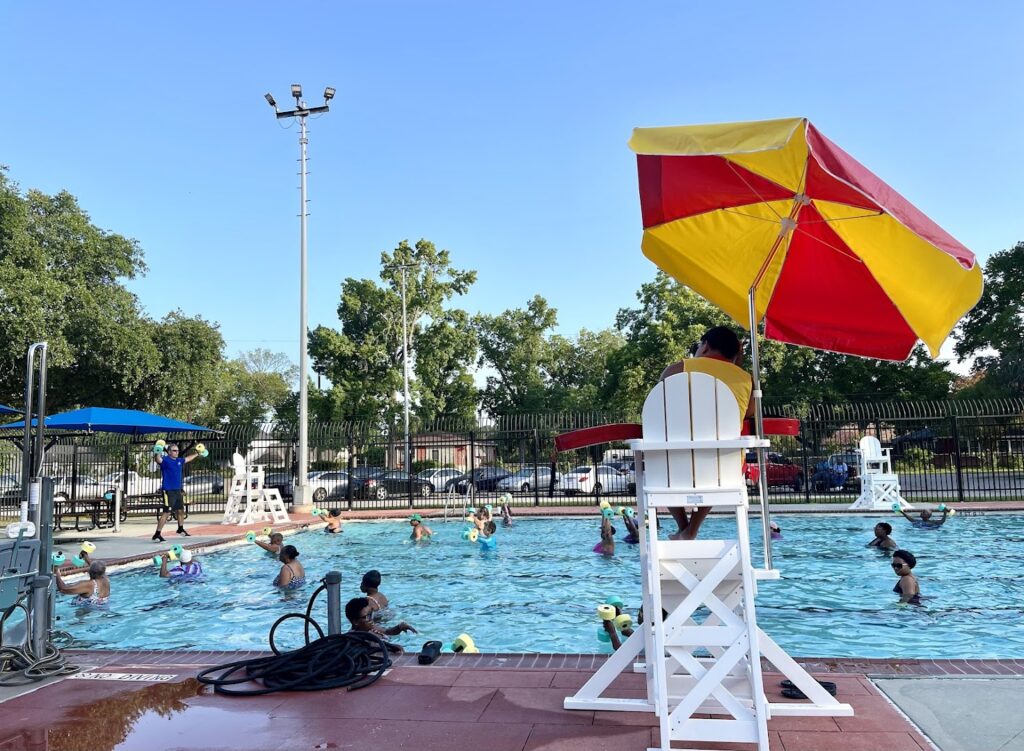 Lincoln Swimming Pool