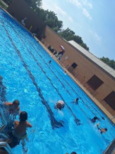 Lindblom Pool (Outdoor)
