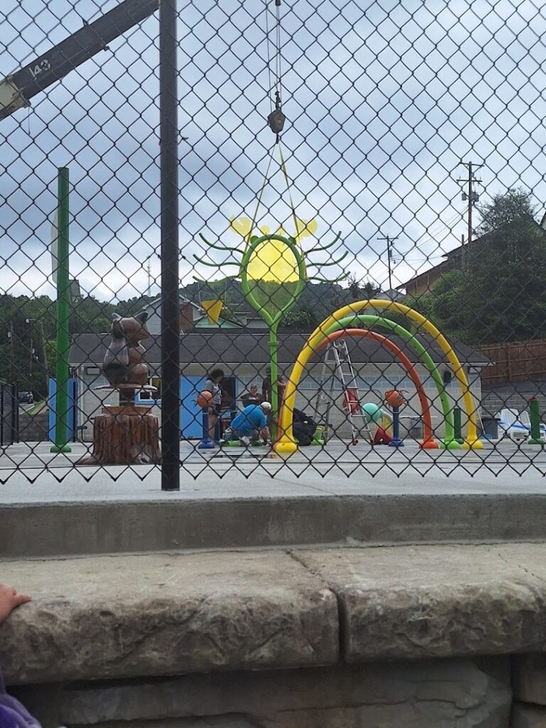 Mannington Pool Park