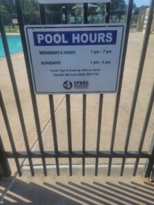 Oak Forest Park Swimming Pool