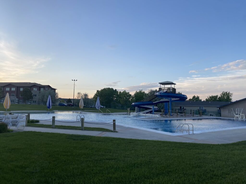 Parkview Pool