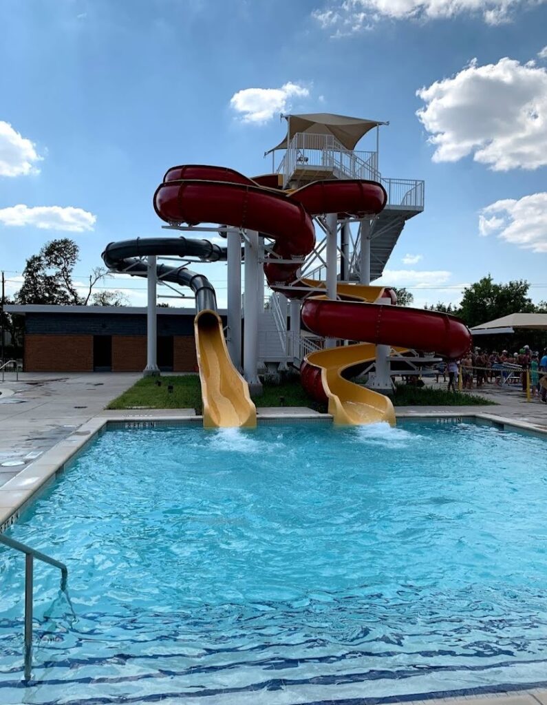 Photo of The Cove Aquatic Center at Fretz in Dallas