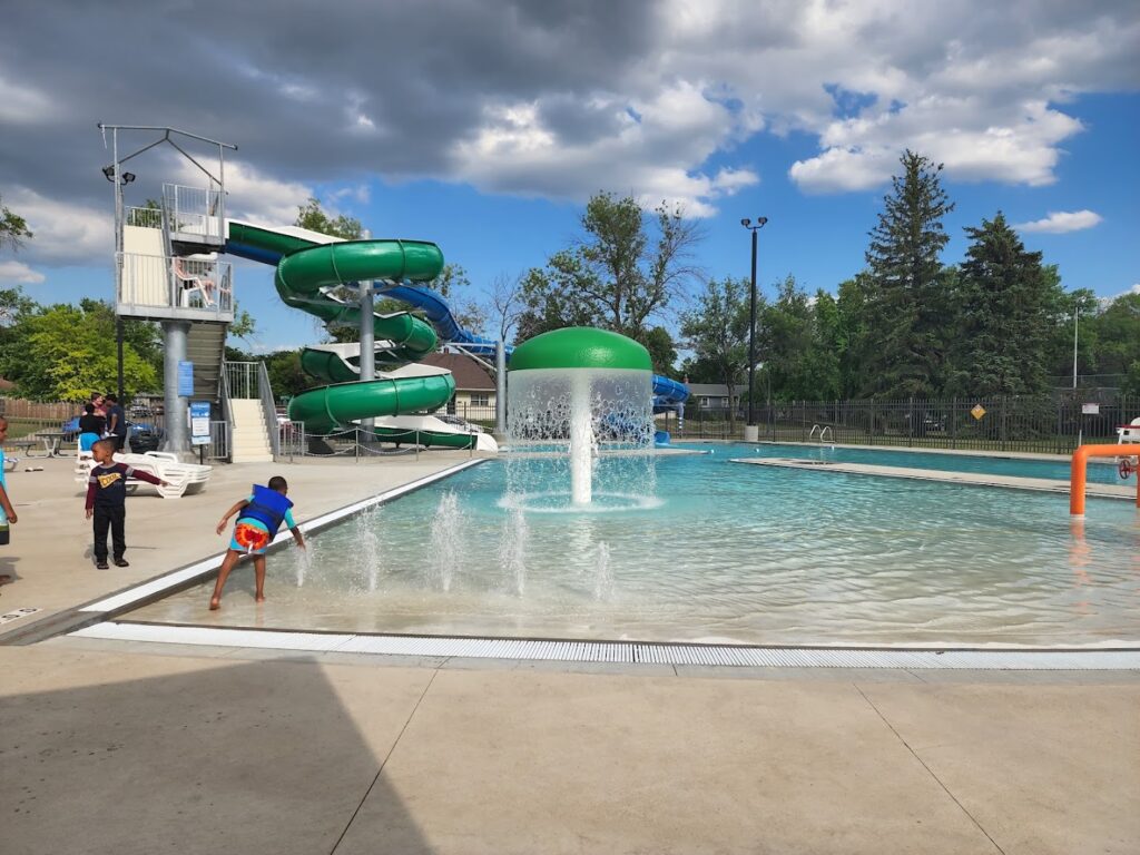 Veterans Memorial Pool
