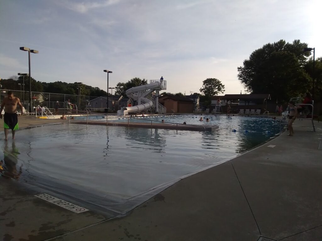 Williamstown Pool