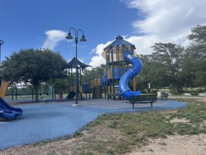 Woodlawn Lake Park