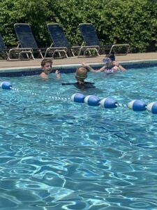 Canadian Lakes Outdoor Pool