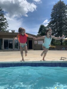 Canadian Lakes Outdoor Pool