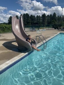 Canadian Lakes Outdoor Pool