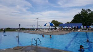 Grosse Pointe Shores Pool