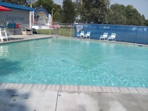 Lingle Pool