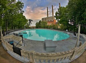 Moores Park Swimming Pool